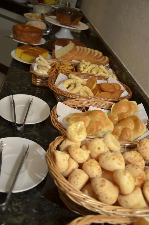 Hotel Brasil Guanhaes ภายนอก รูปภาพ